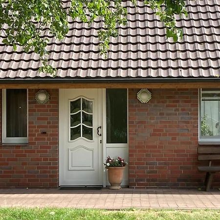 Helle Wohnung Mit Wintergarten - Nahe Ruhrgebiet Und Freizeitpark Movie Park Ботроп Екстериор снимка